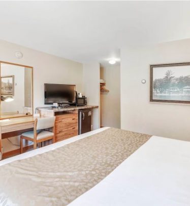 exclusive ice driving experience hotel room